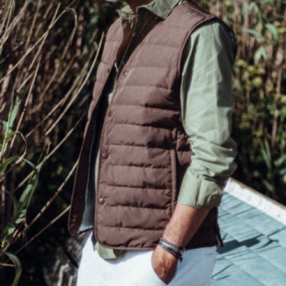 Only 1 Left! NWT π«π· Les Canebiers Collarless Puffer Vest - Picture 2 of 6